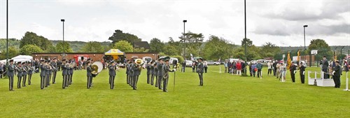 2011_06_Village_Gala_Central_Band_Of The_Royal_Air_Force_031.jpg